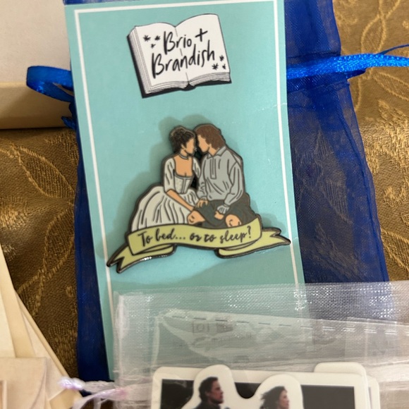 Ultimate Outlander Gift Box - Picture 4 of 7